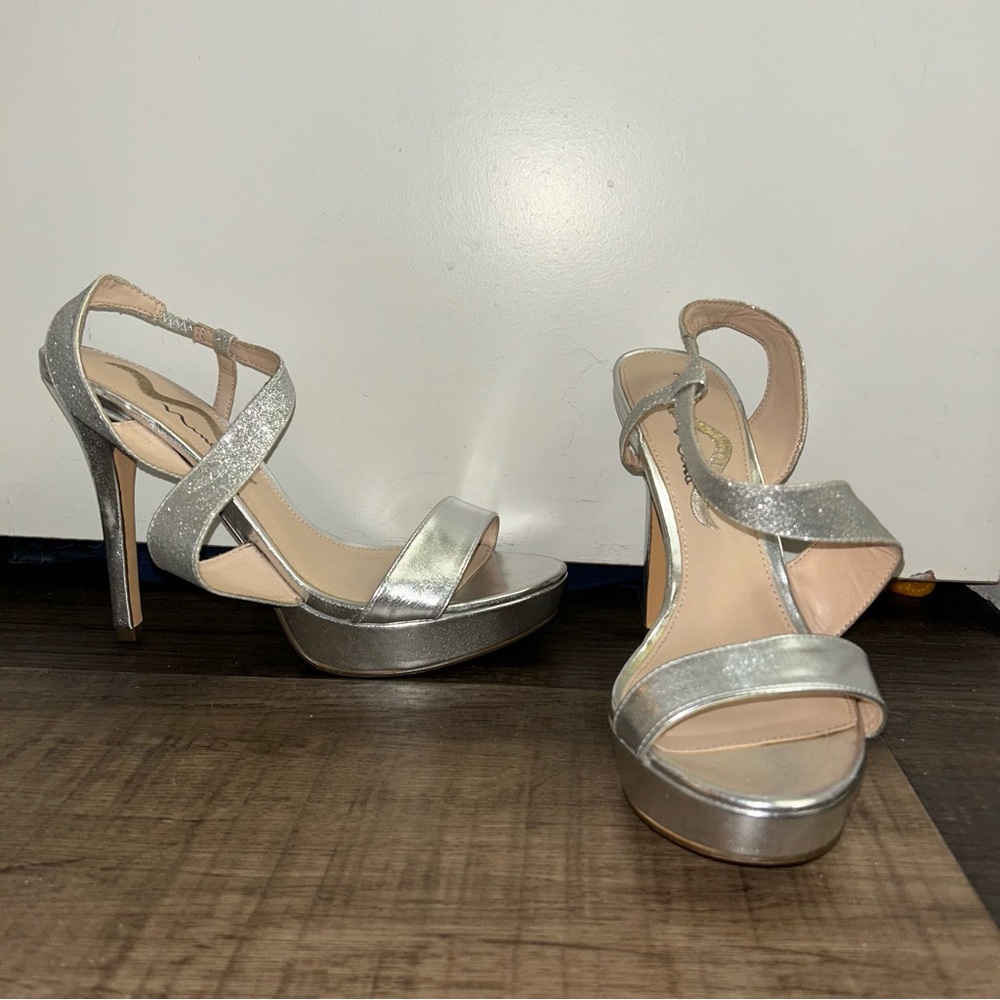 Nina Silver Strappy Heels 8.5
